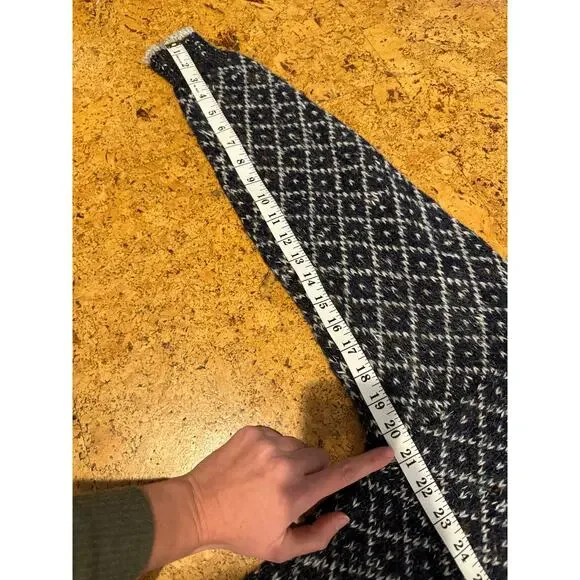 DD Sloane VINTAGE womens wool blend sweater Nordic style crewneck size M - Picture 9 of 12